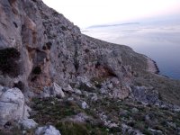 28.12.22-Λέρος-Ζυμη - 3 - Του Μάγγου το Δέμα - Απογευματινό Ποδαροκάρτερο του Αγριοκούνελου.jpg